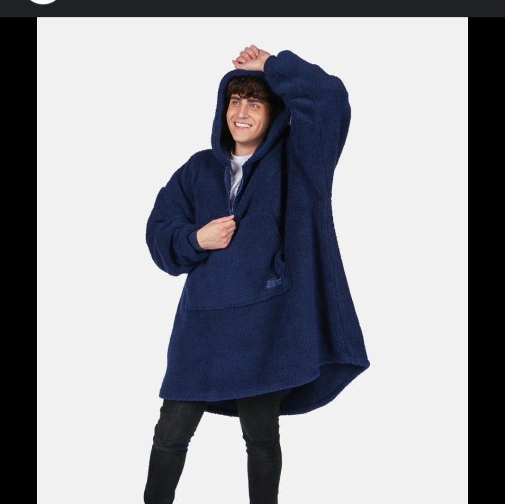 The Comfy Teddy Bear Quarter-Zip in Navy Blue